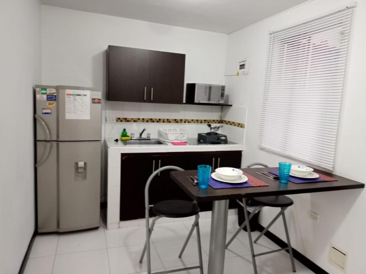 Apartasuites San Marcos Cali Buitenkant foto